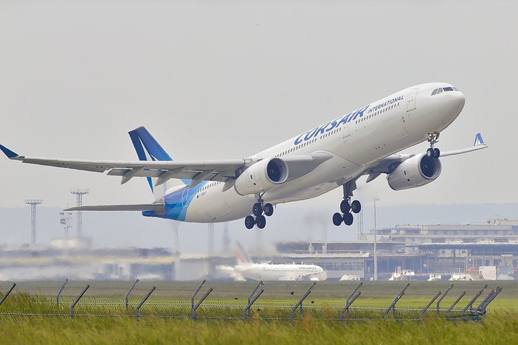 TSA approved air freight forwarding operations handling commercial cargo