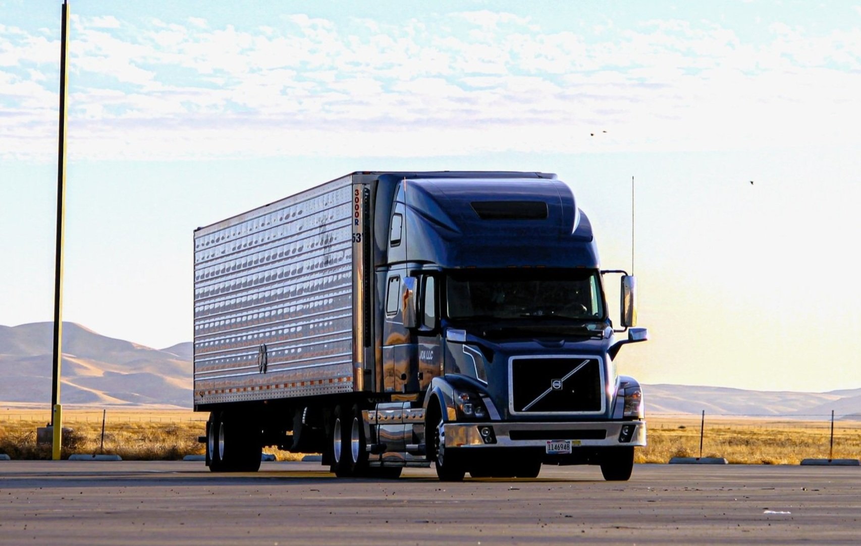 Inland trucking and FTL logistics across 48 states