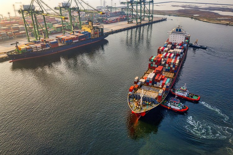 Port container drayage transport